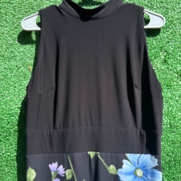 Classy Maxi Floral dress - Picture 3 of 5